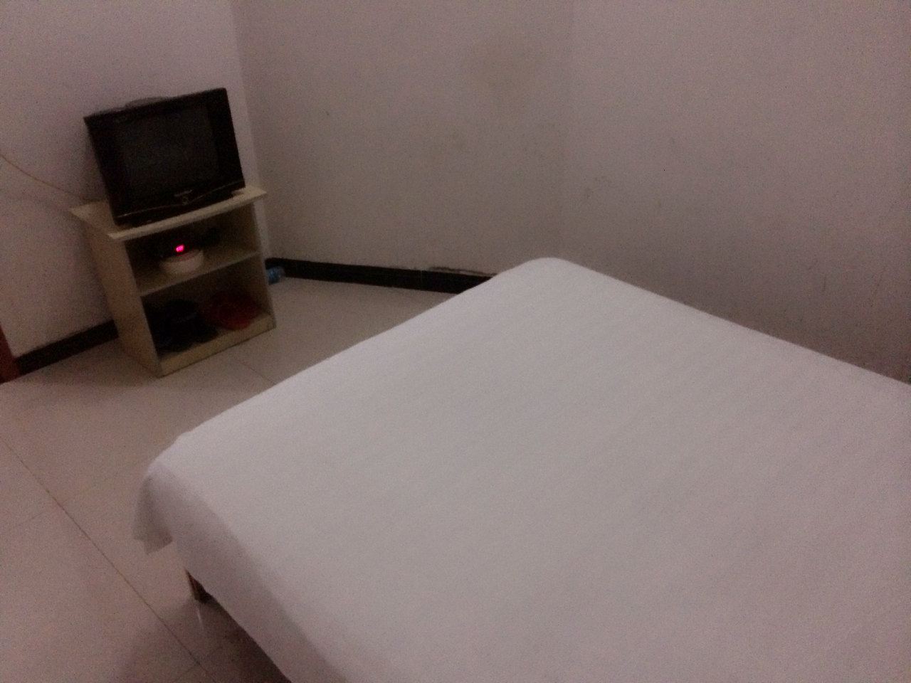 普通单人间