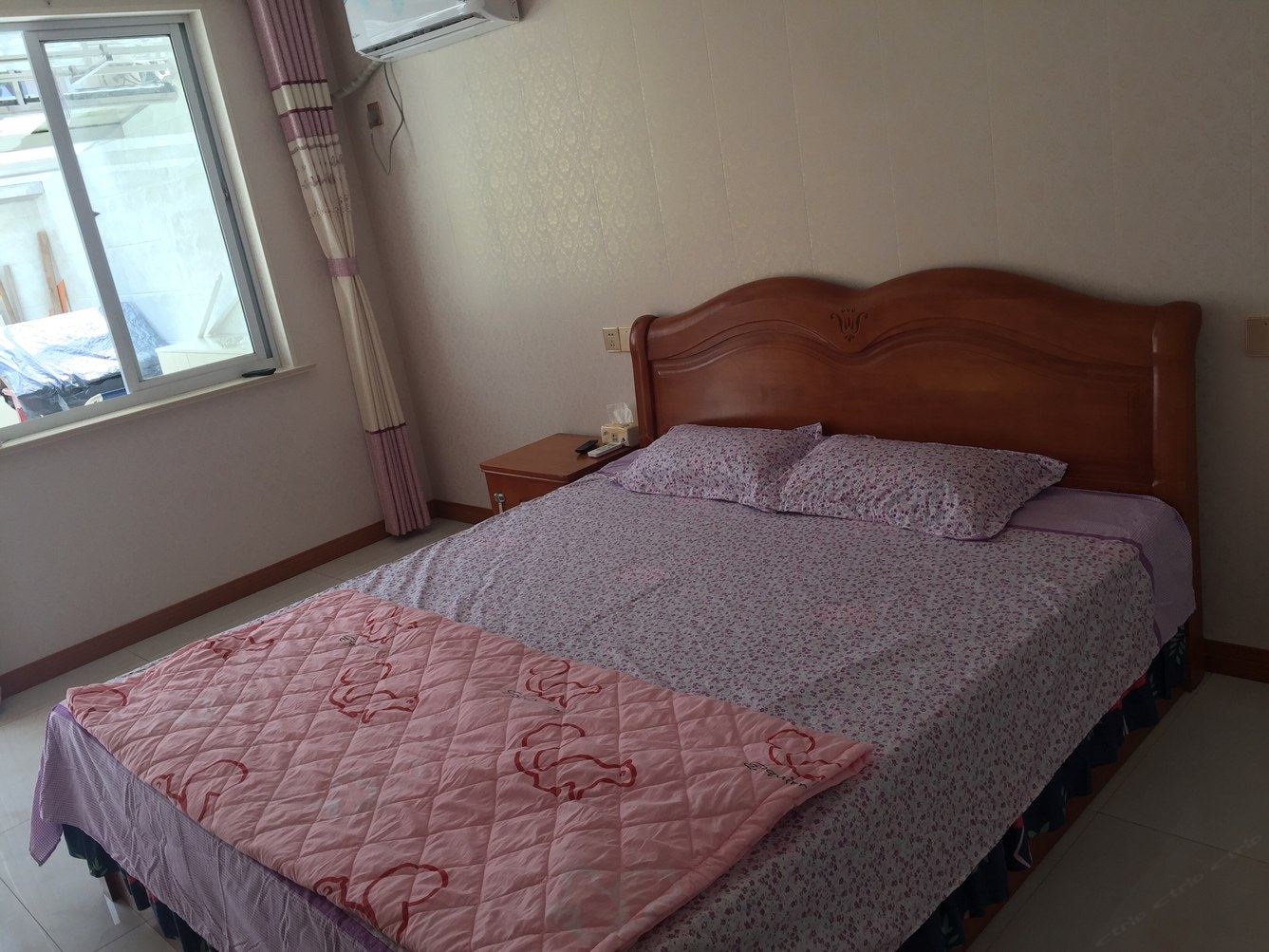 家庭二室大床房