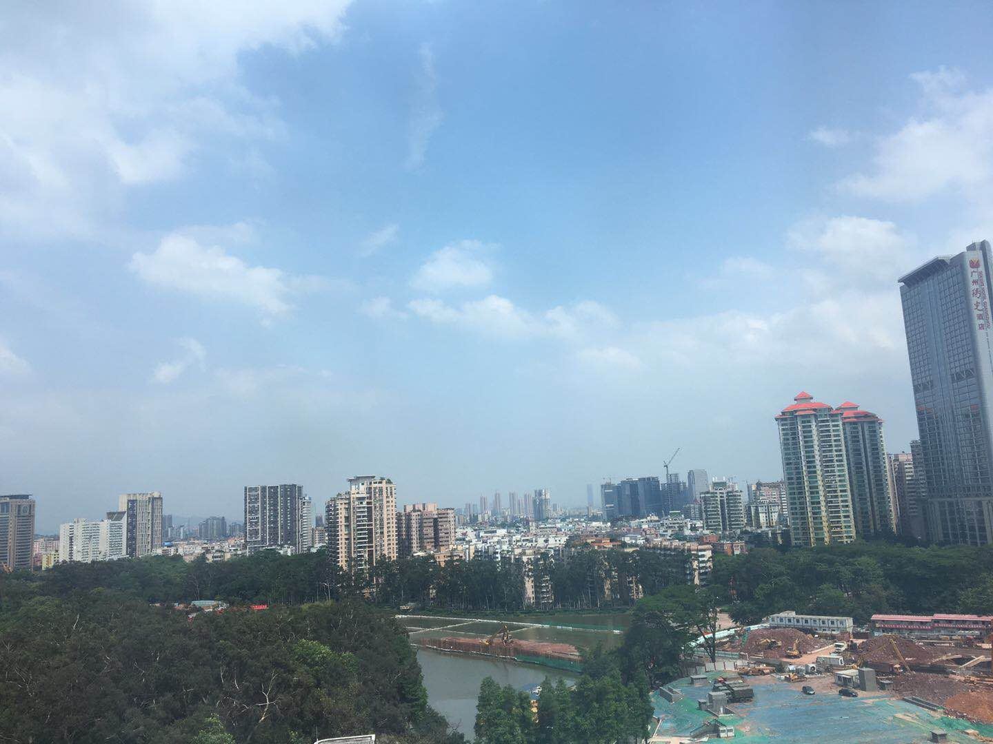 园景家庭房