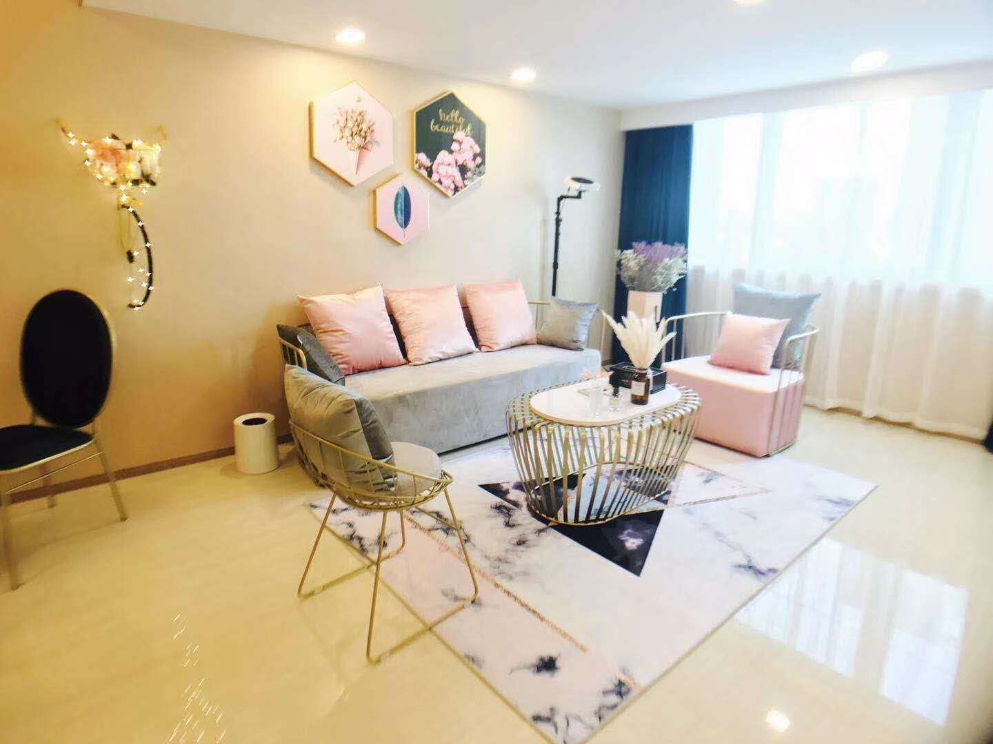 LOFT影院双床房