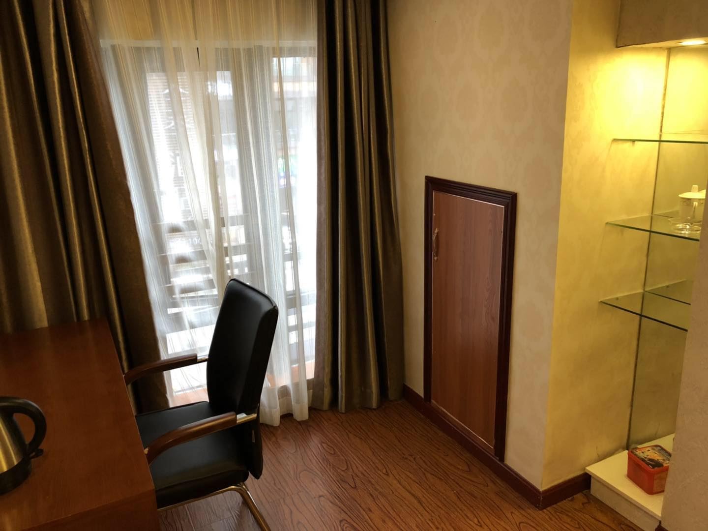 豪华大床房
