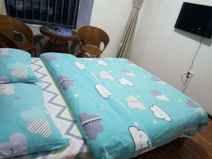 普通大床房