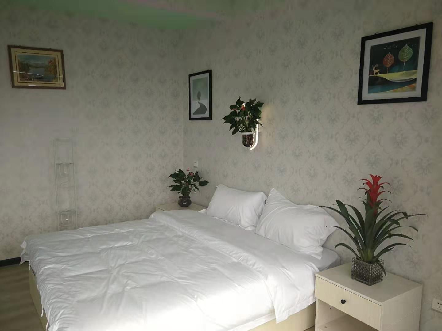 舒适大床房