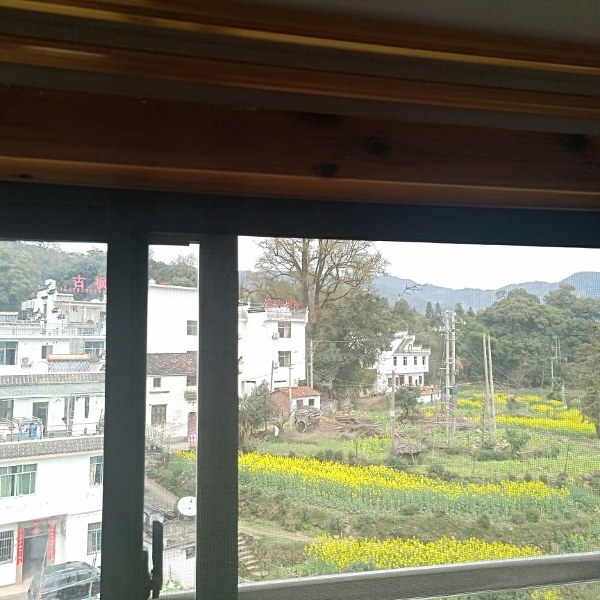 露台观景榻榻米房