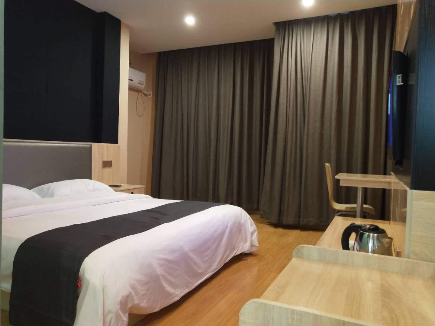 大床房