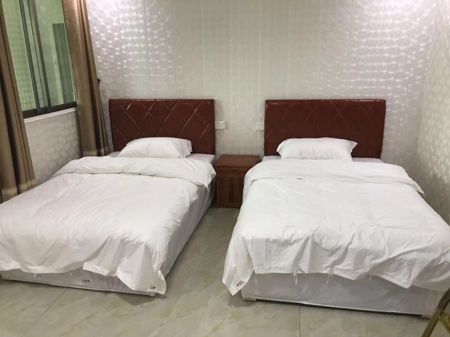 豪华双床房