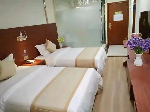 豪华双床房