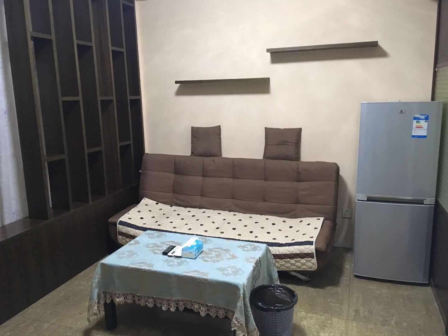 两房一厅