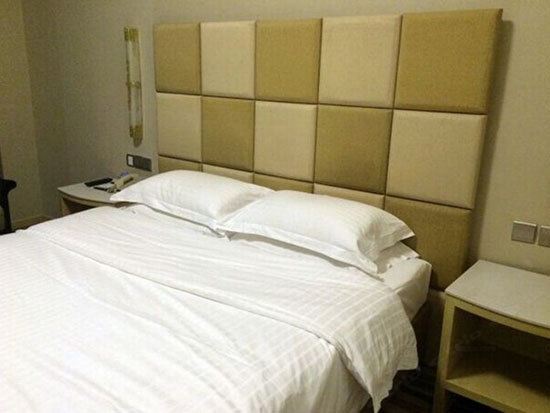 附楼豪华大床房(无窗)