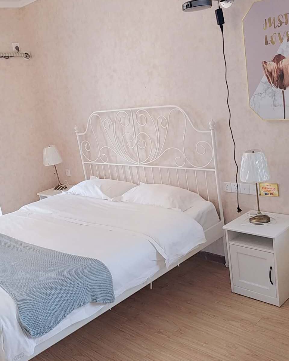 Carol舒适大床房