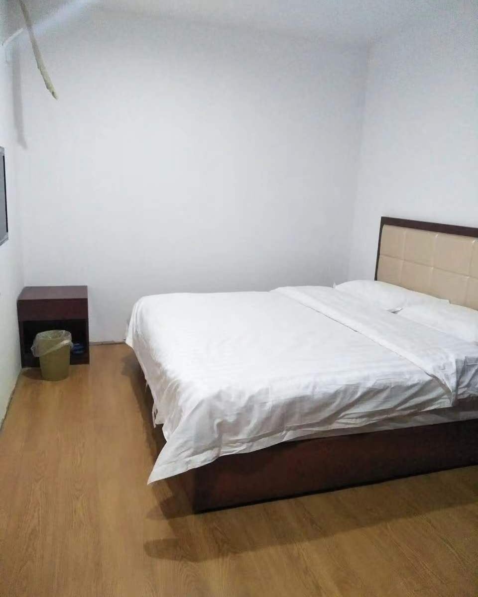 豪华大床房