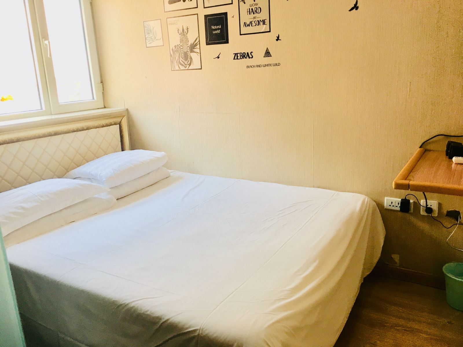 阳光舒适大床房