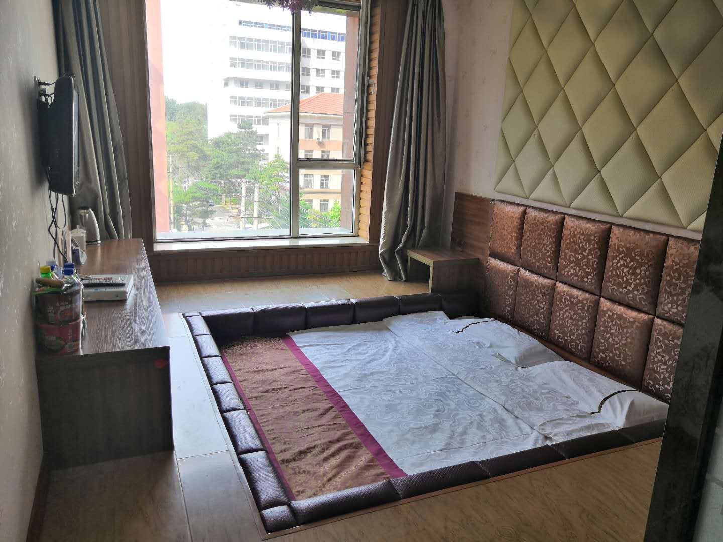 明亮个性房