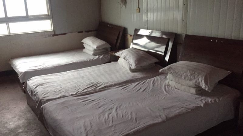 四人间