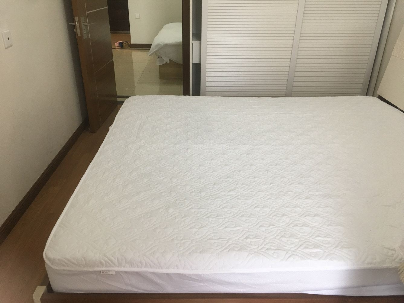 两室一卫