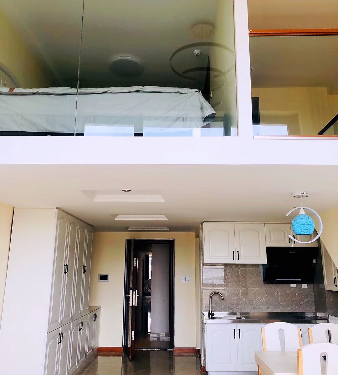 精品LOFT海景四人间