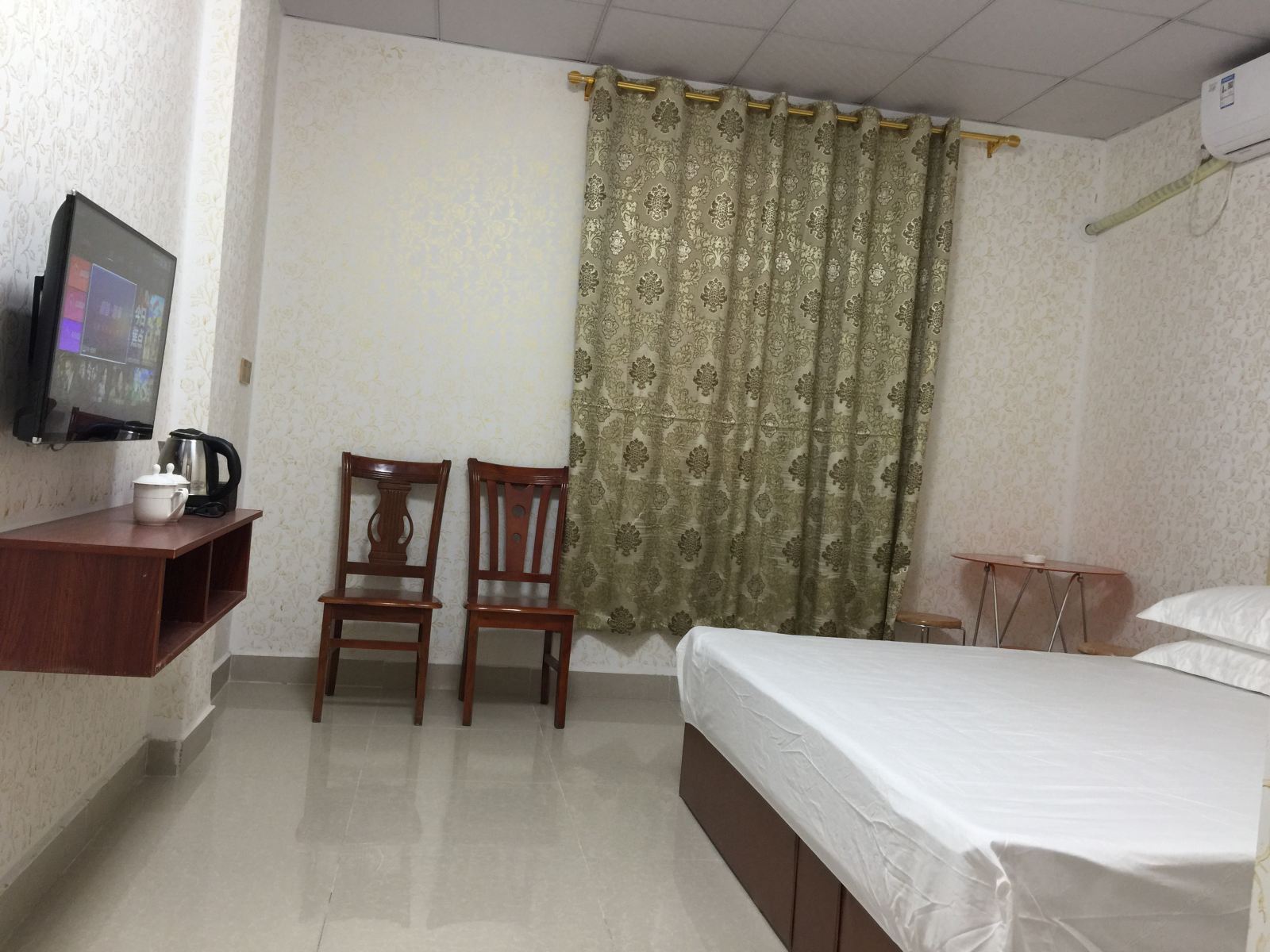 特惠大床房