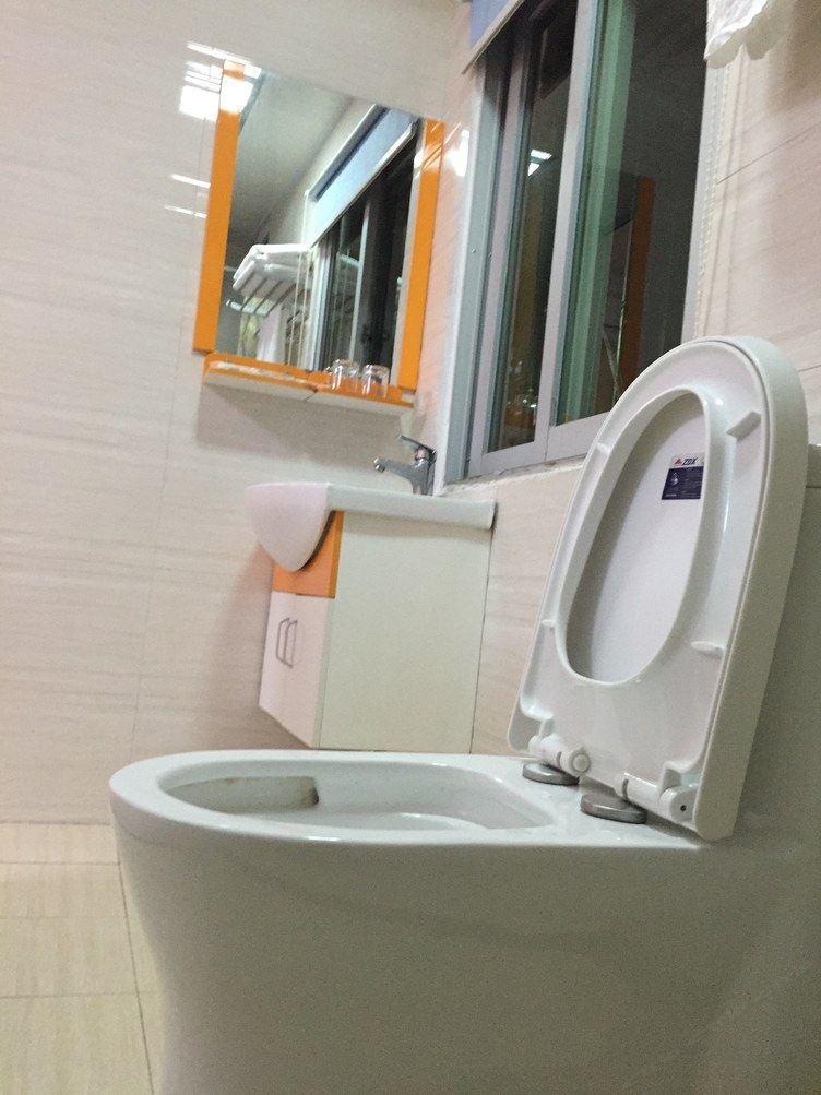 亲子家庭间
