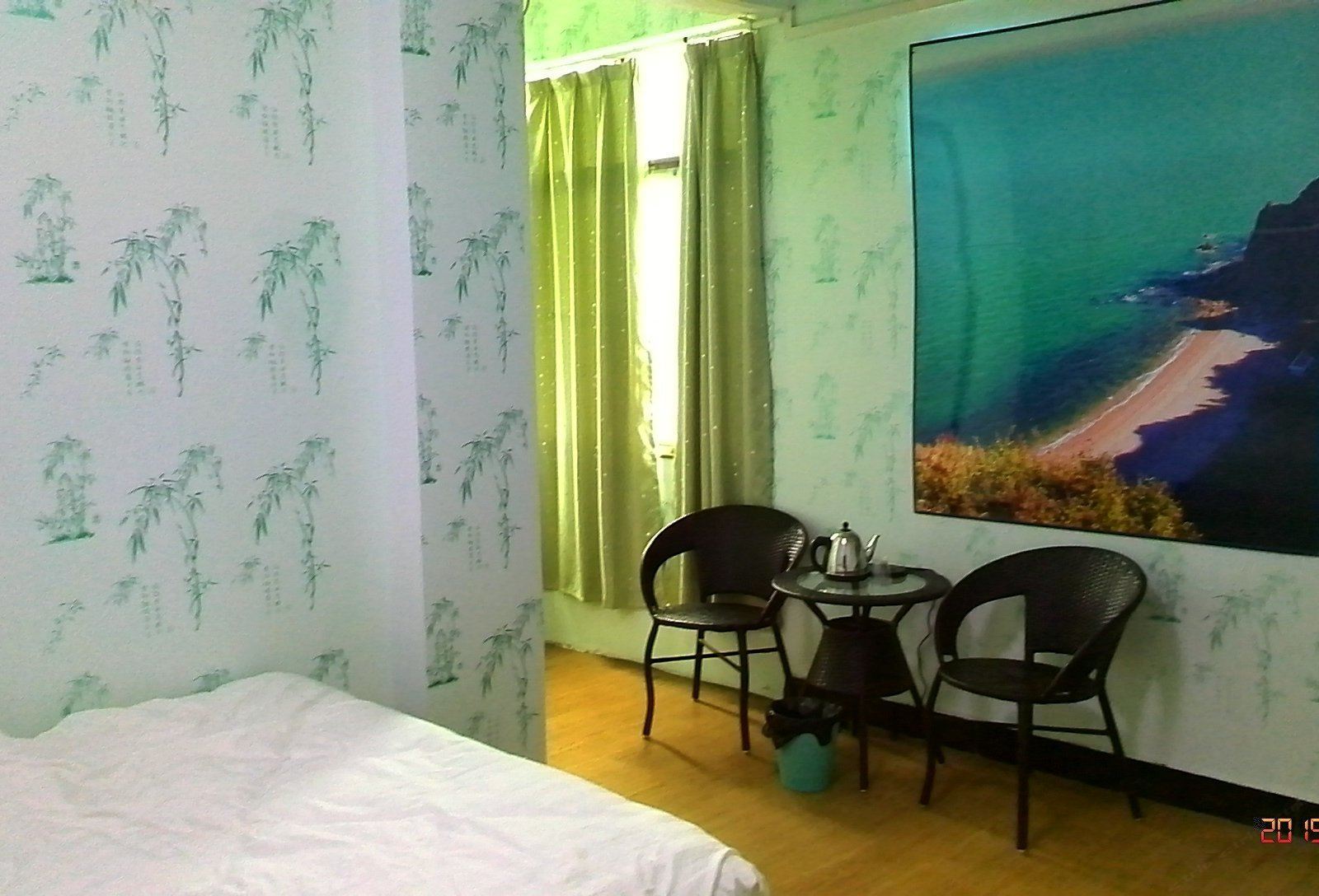 湖景大床房