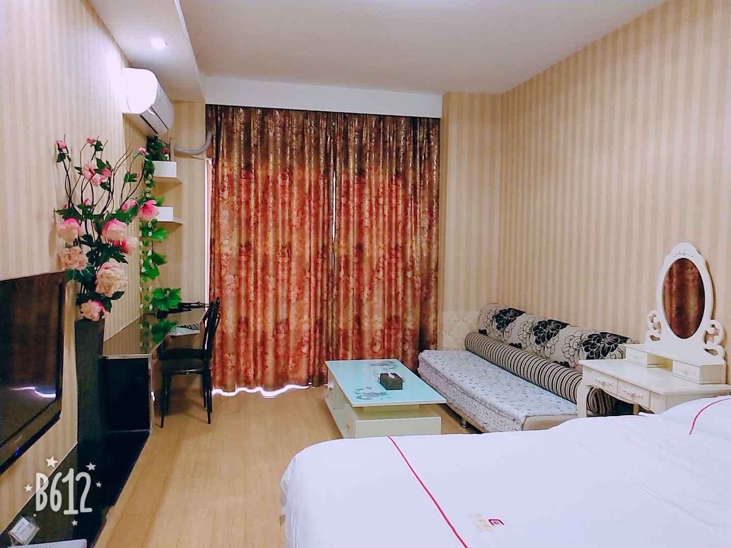 标准大床房
