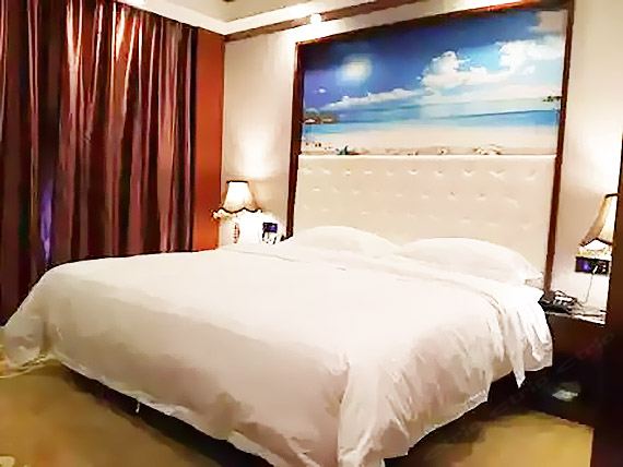 豪华冲浪房