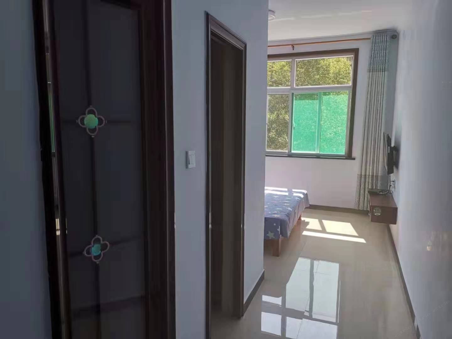 一室大床房