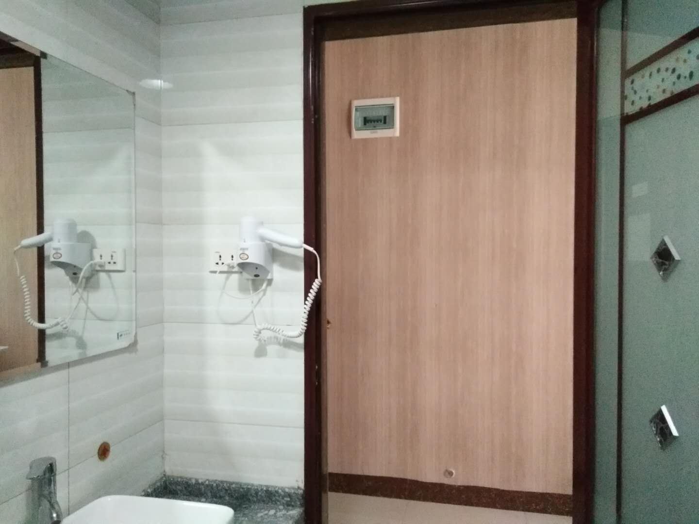 温馨大床房
