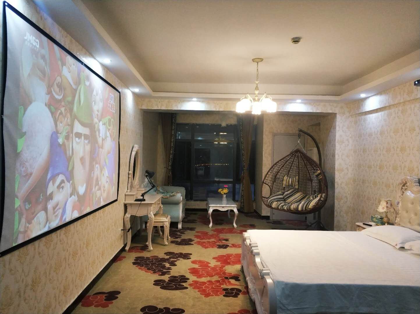 浪漫欧式香奢影院房