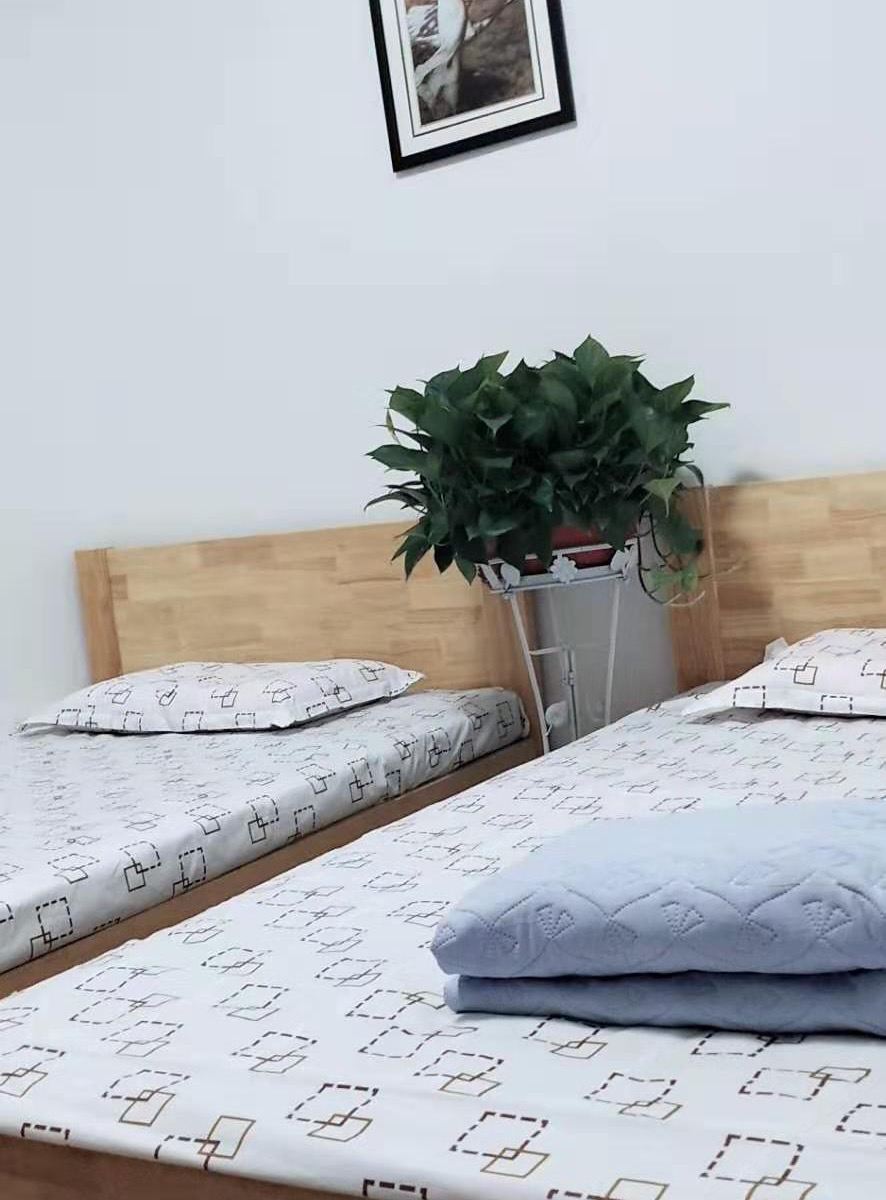 汉街情侣街景房