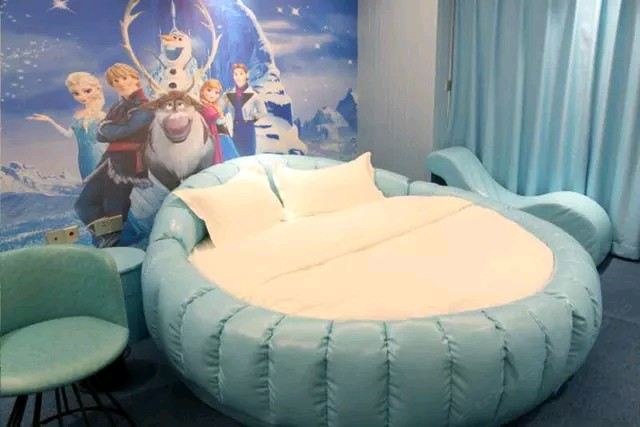 冰雪奇缘主题观影房
