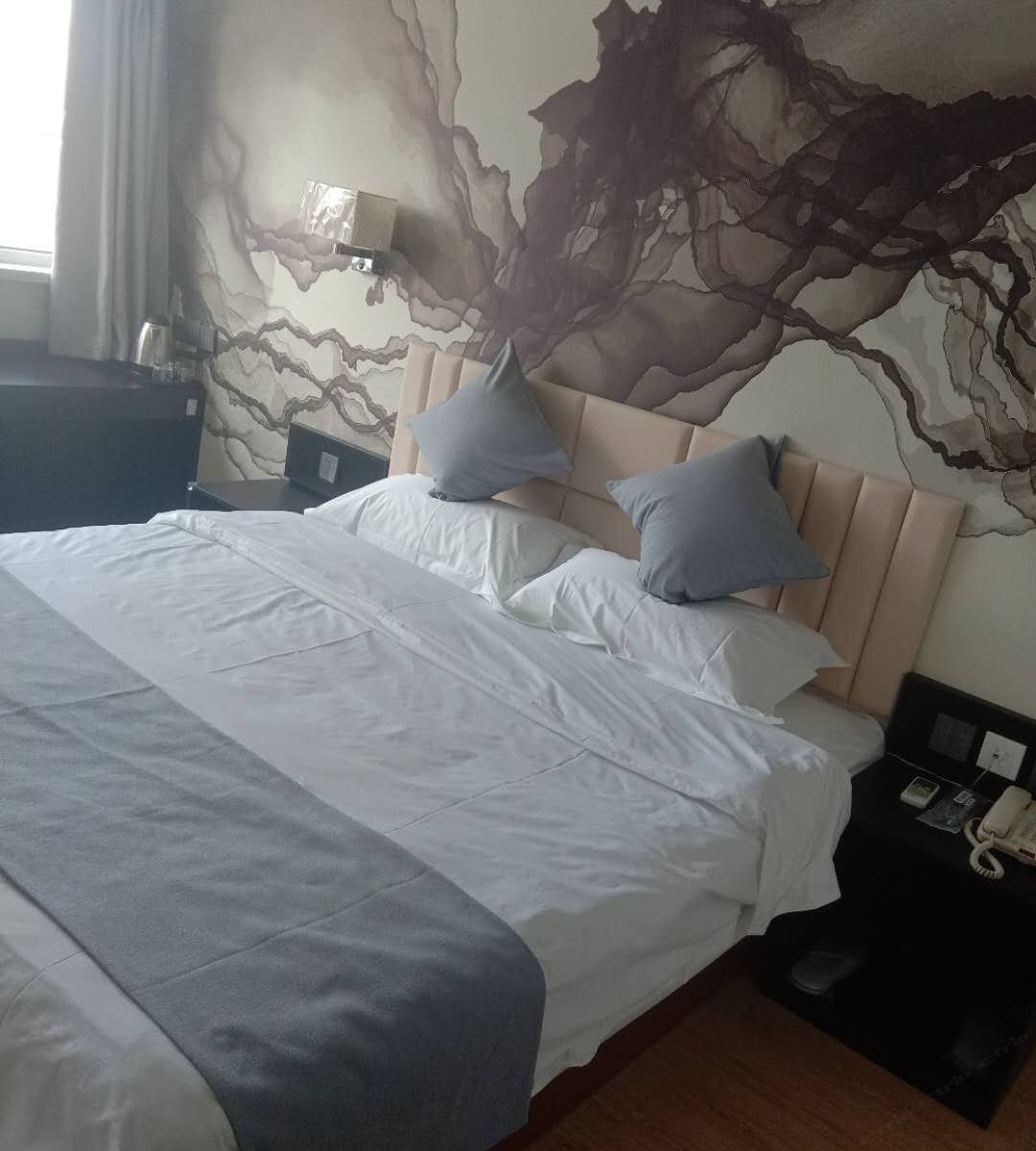 商务大床房A