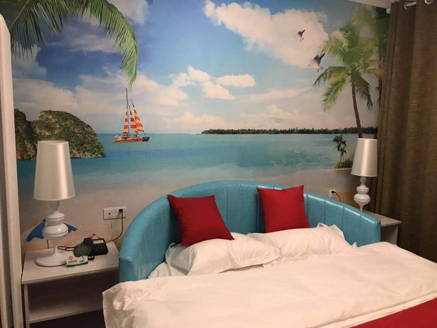 浪漫圆床房