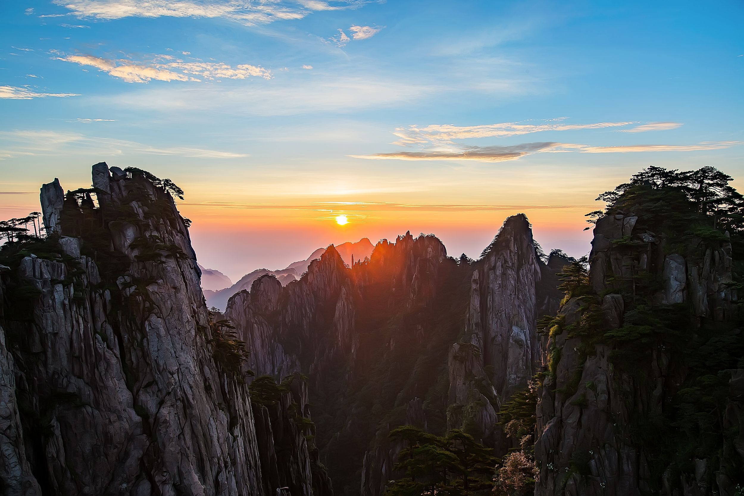 五月,镜享醉美黄山