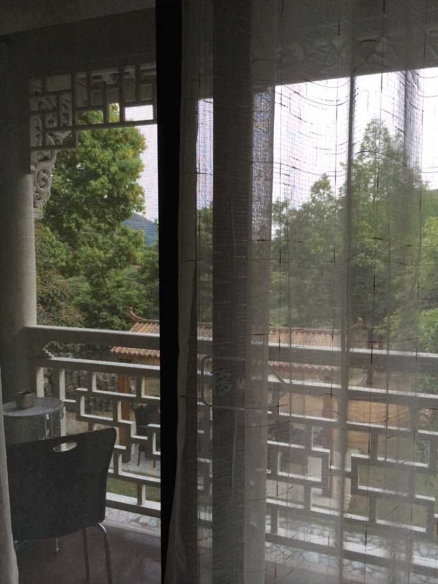 大床(无窗)