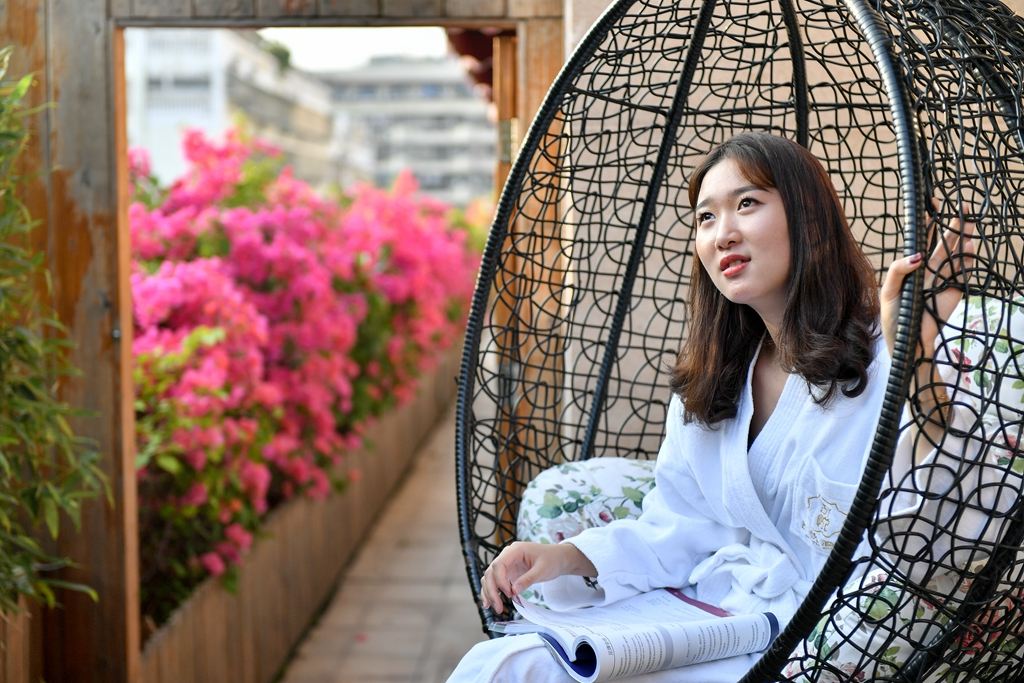 花园双床房