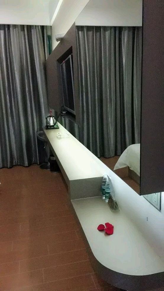 标准单人房(无窗)