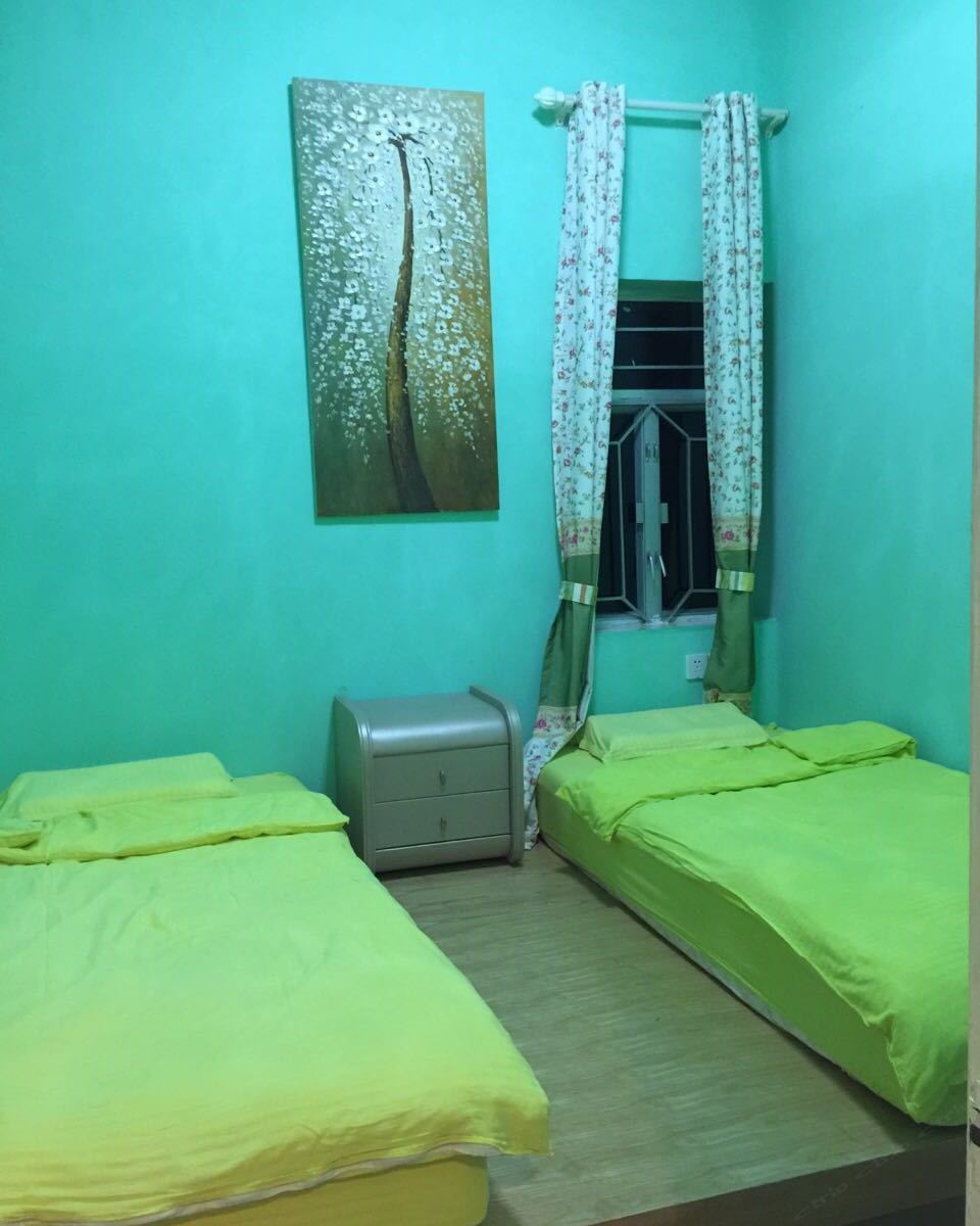 曼屋1号楼双床榻榻米间