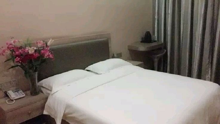 标准单人房(无窗)
