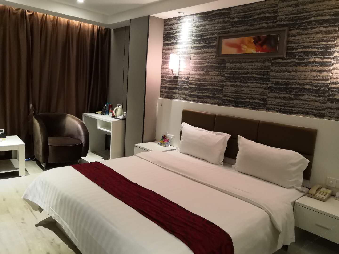 精品大床房