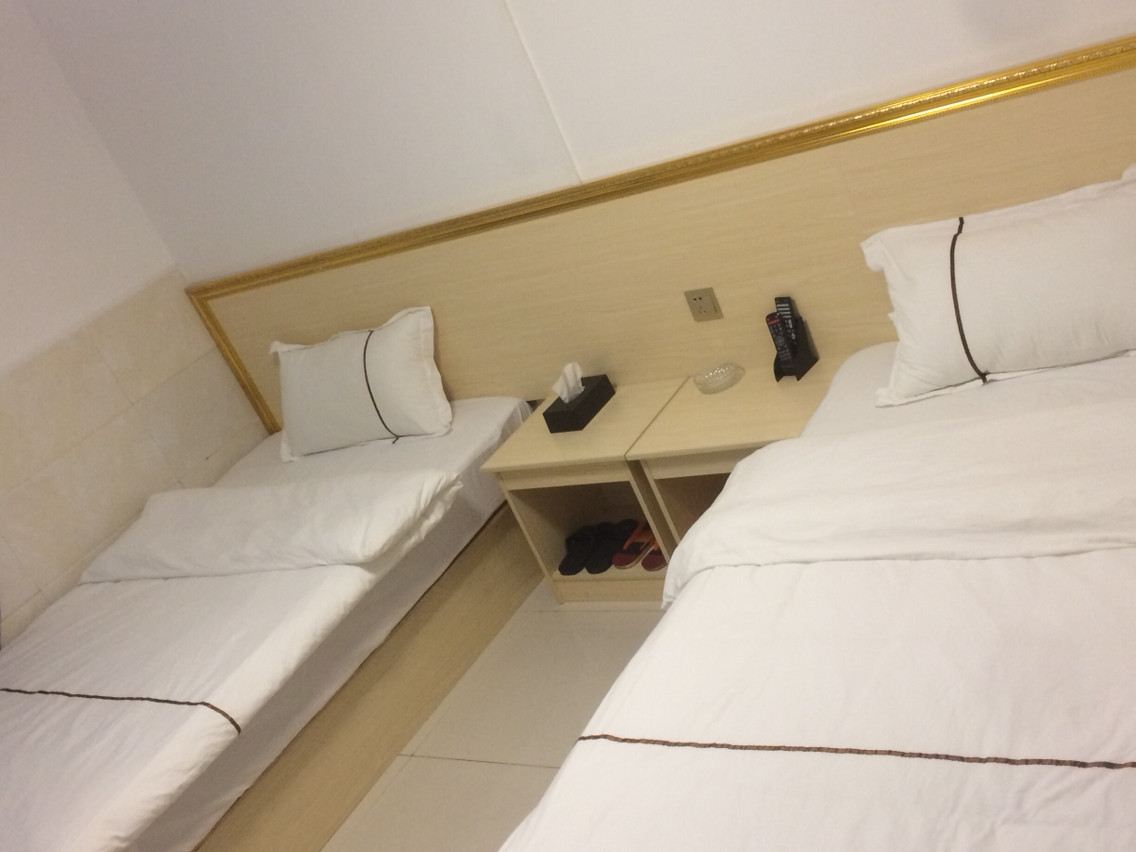 豪华双床房