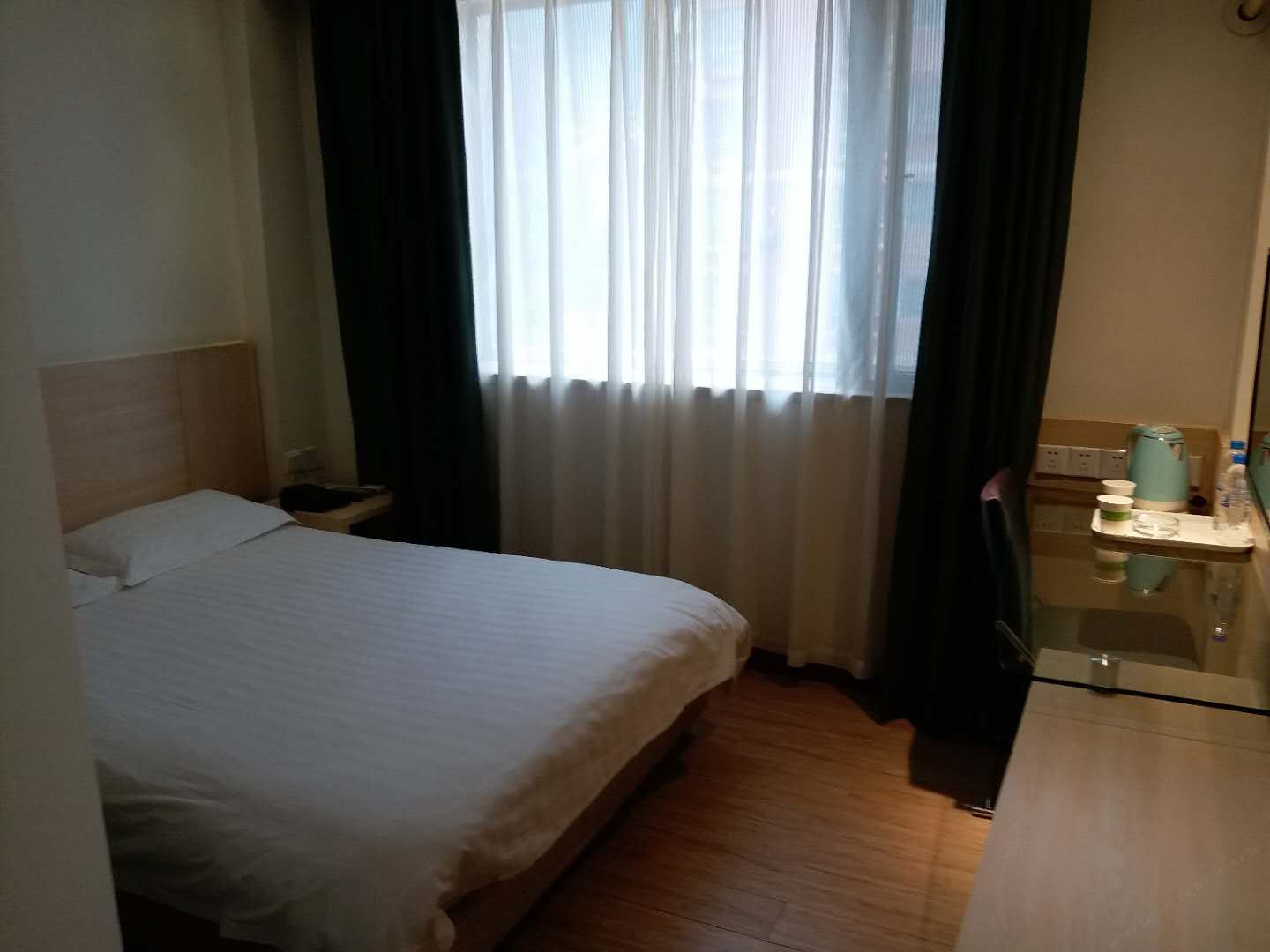 静惠大床房