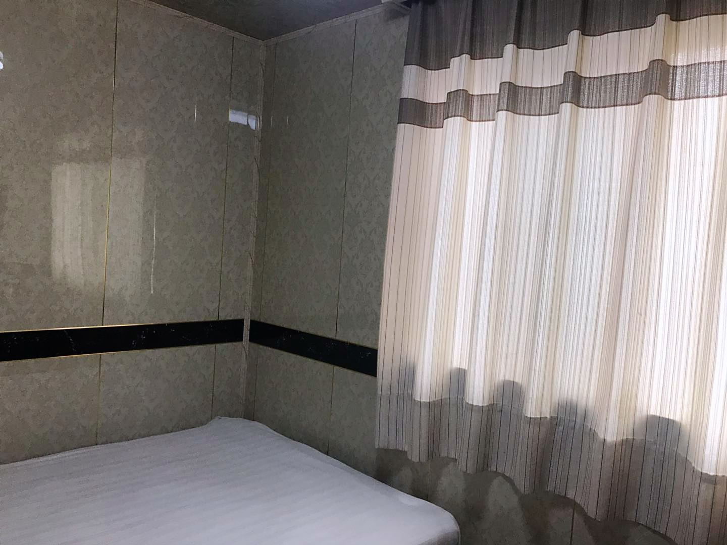 大床房