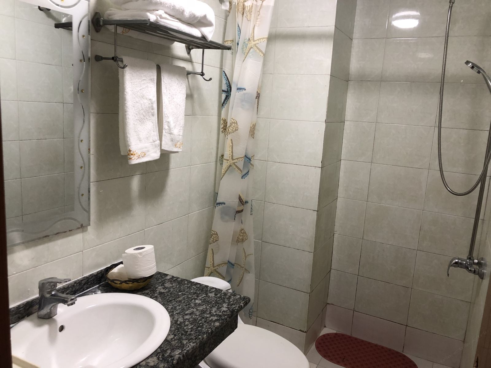 电脑标准房