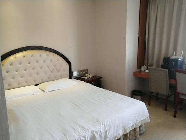 特惠大床房
