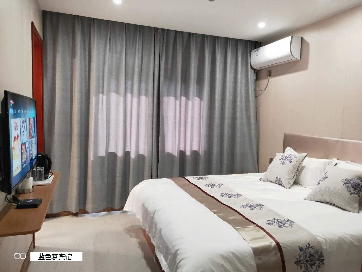 大床房
