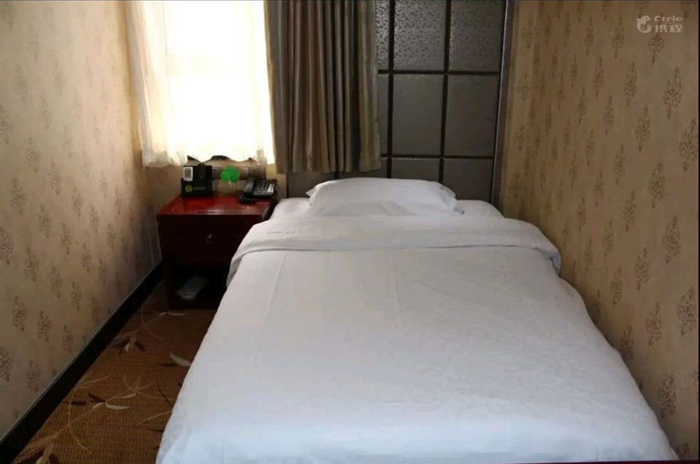 大床房