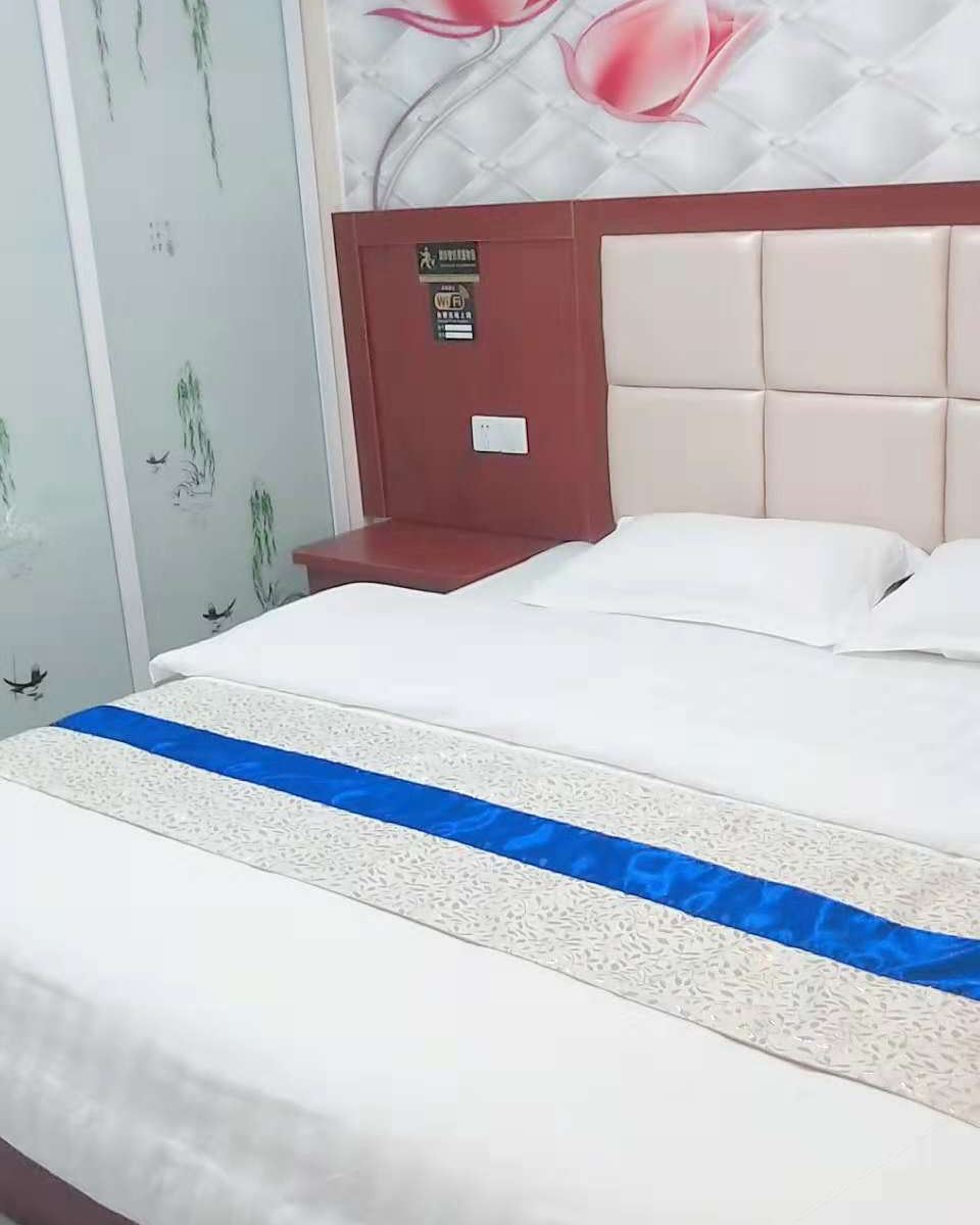 标准大床房