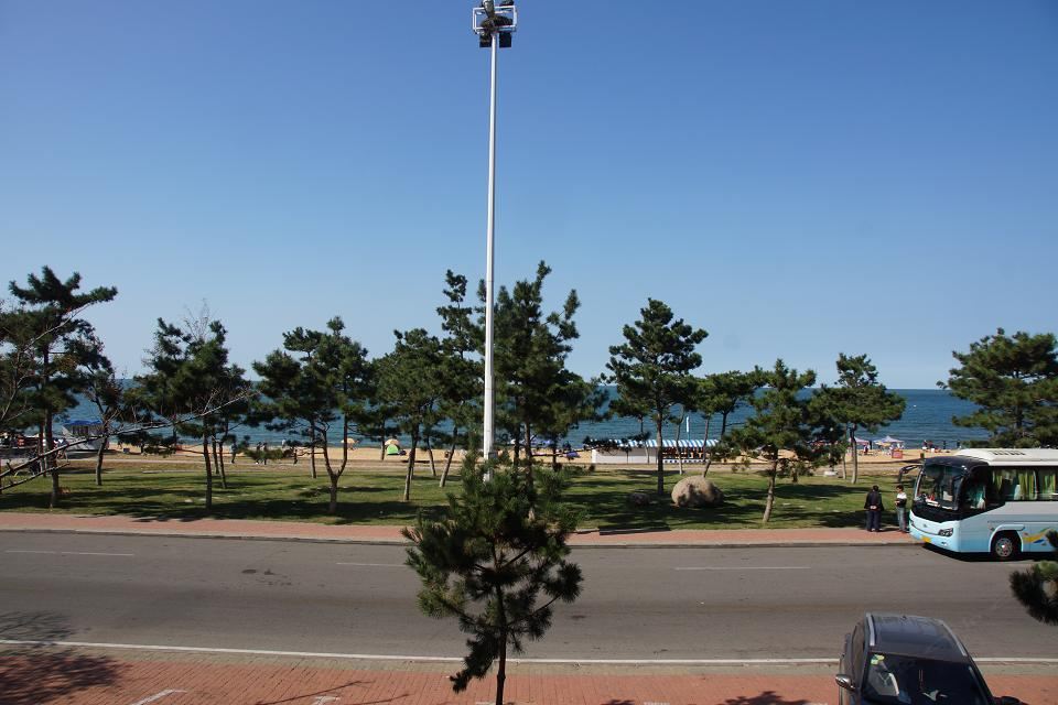 微蓝短租家庭公寓(威海金海湾花园店)