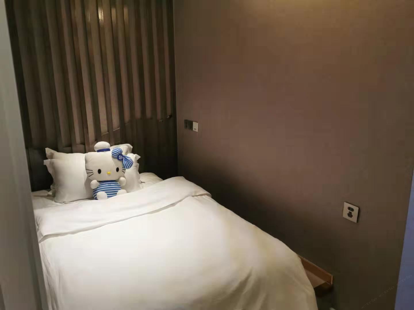 温馨家庭房