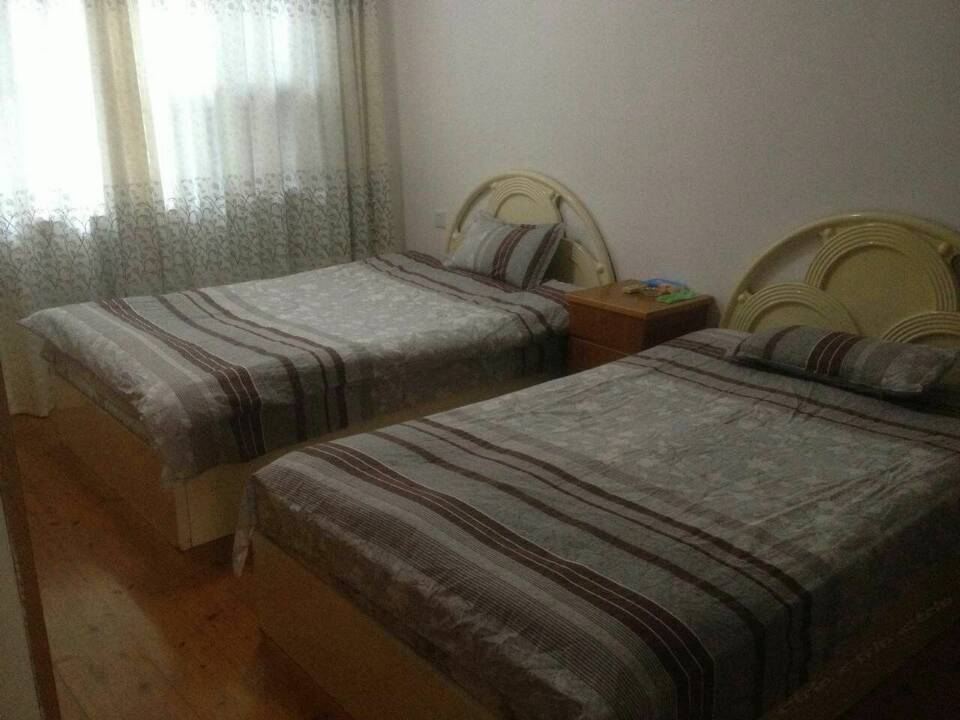 豪华双床房